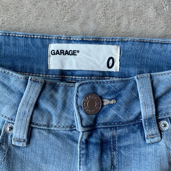 Garage Blue Jeans - Picture 3 of 3